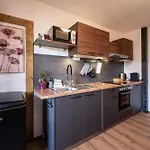 Oberlehenhof مزرعة للإقامة كابرون
